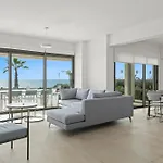 Villa Serenity Waves 2