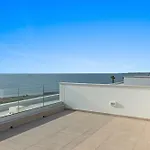 Serenity Waves 2 Villa *